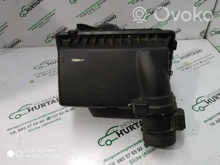 Citroen C4 I Picasso Boîtier de filtre à air 9653388980