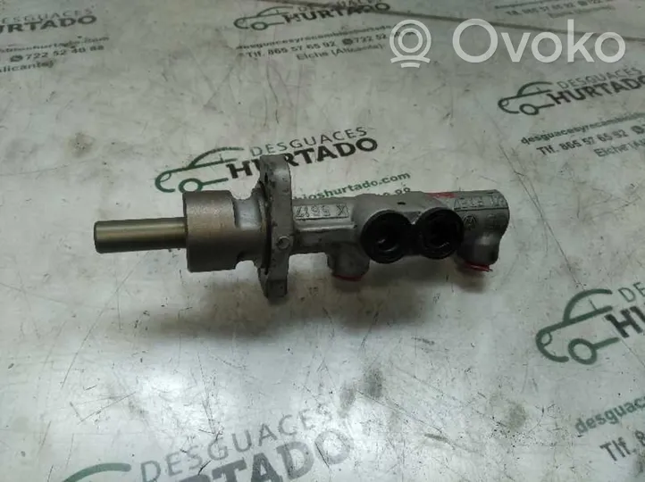 Seat Ibiza III (6L) Cilindro del sistema frenante X5617