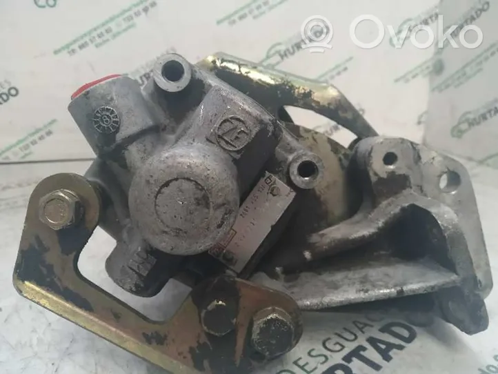 Mercedes-Benz 100 W631 Pompa del servosterzo 7681955136