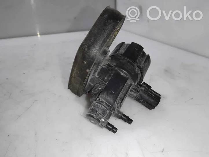 Rover 45 Soupape à vide WAW100050