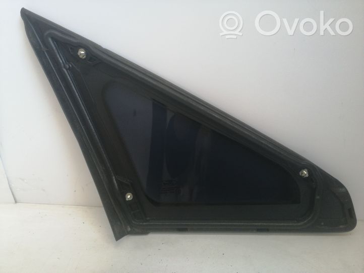 Ford C-MAX I Front triangle window/glass DOT27AS2M23100