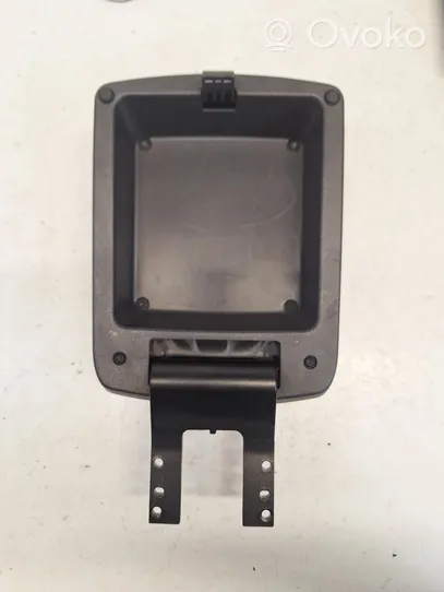 Volvo V50 Center console 33374M