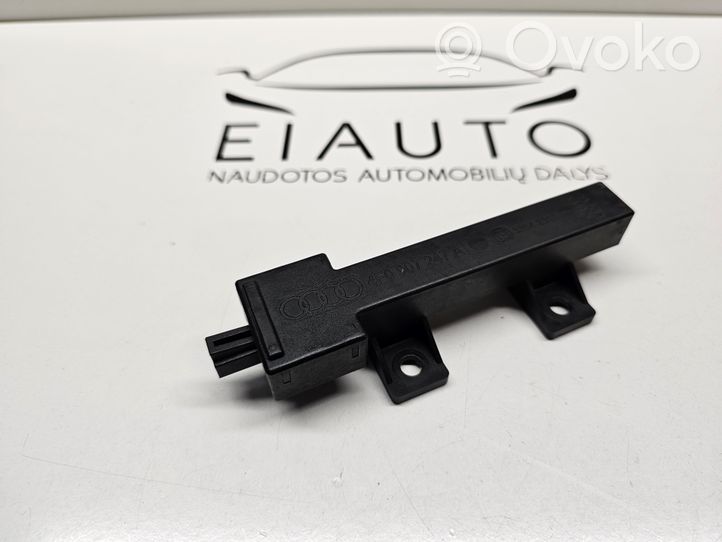 Audi Q7 4L Centralina/modulo keyless go 4F0907247A