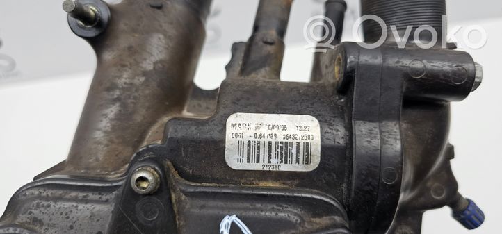 Citroen C5 Termostaatin kotelo 9643212380