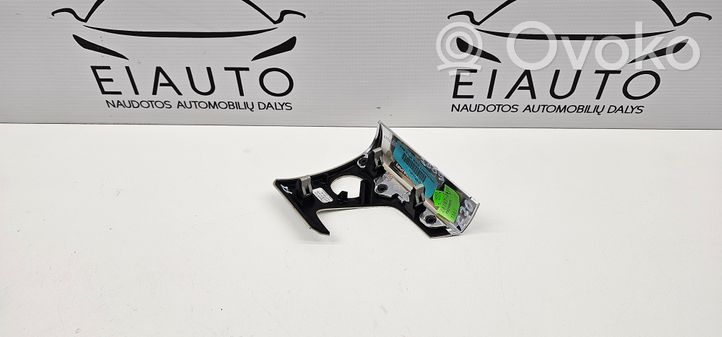 BMW X5 E70 Kojelaudan hansikaslokeron lista P0114604