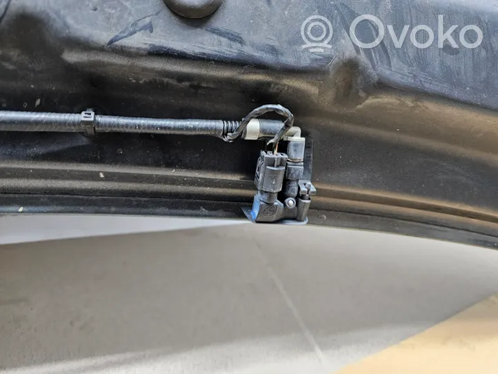 BMW X6 E71 Dangtis variklio (kapotas) 6917364