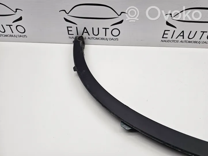 BMW X6 E71 Galinės arkos apdaila 7176329