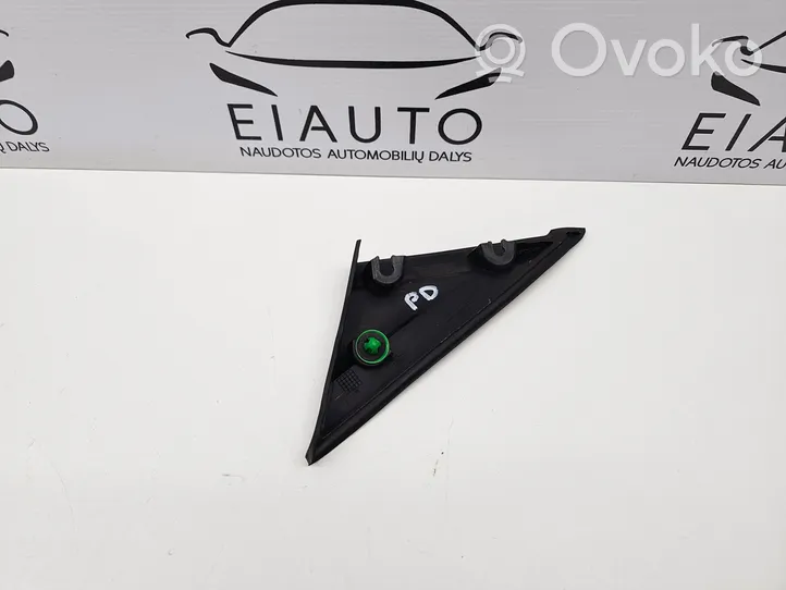 Ford Mondeo MK IV Rivestimento dell’estremità del parafango 7S71A16003A