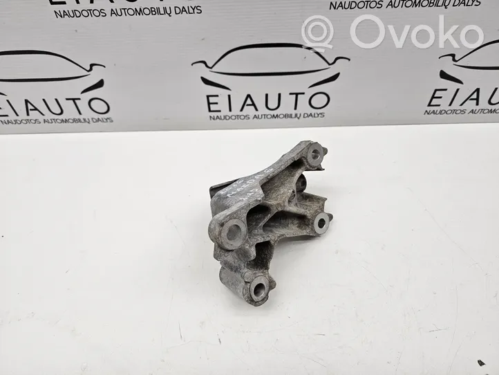 Mazda 6 Staffa del cuscinetto di supporto dell’albero di trasmissione 