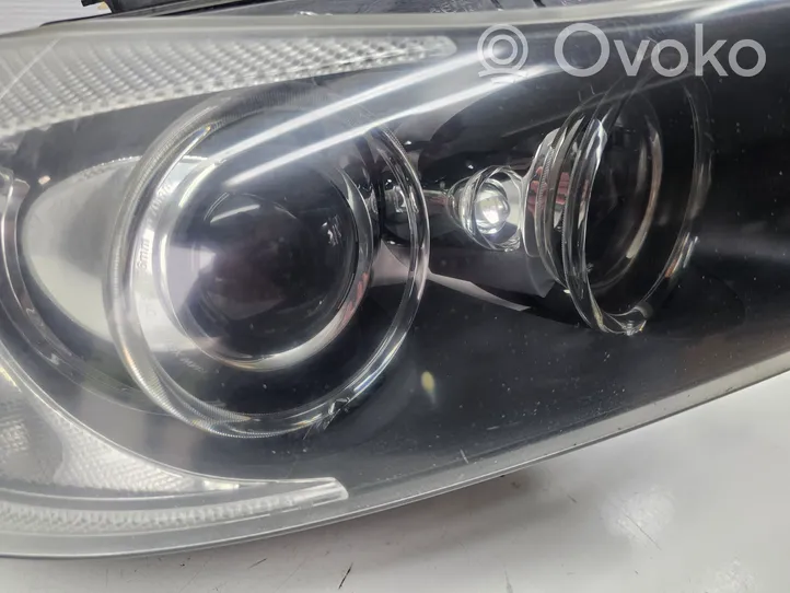 BMW 3 E90 E91 Lampa przednia 6942738