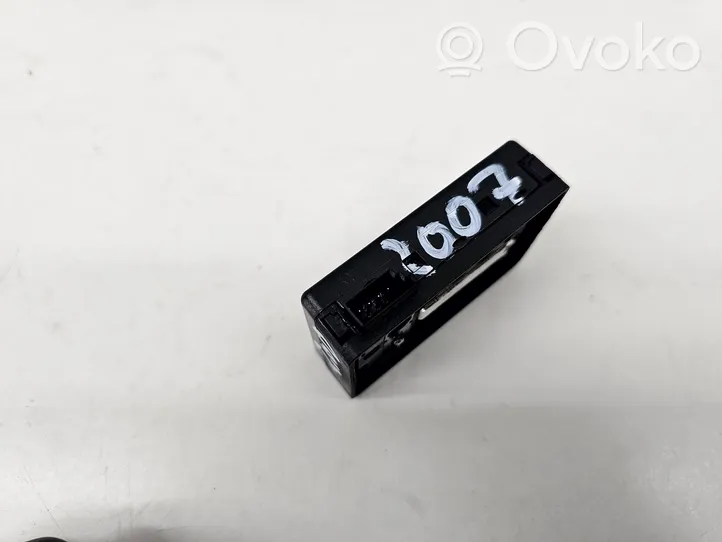 BMW 3 E90 E91 Regensensor 9124112