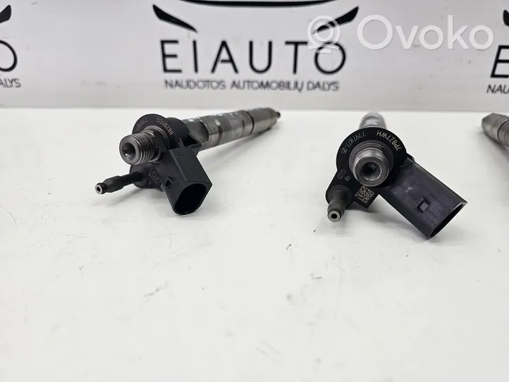 BMW 3 E90 E91 Fuel injectors set 7797877