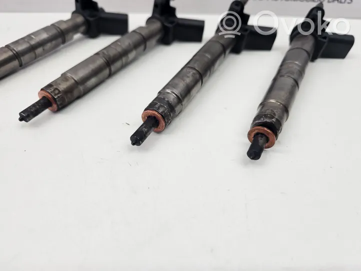 BMW 3 E90 E91 Fuel injectors set 7797877