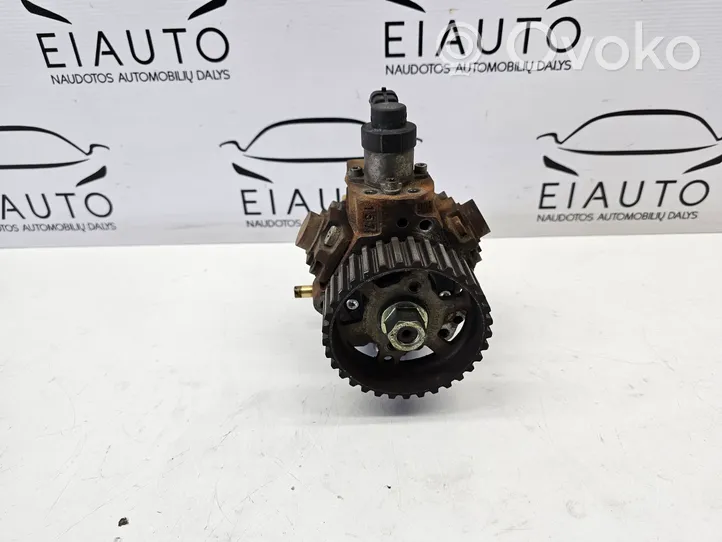 Volvo V50 Polttoaineen ruiskutuksen suurpainepumppu 0445010102