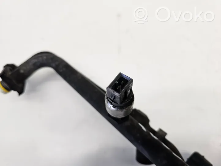 Volvo V50 Tubo flessibile aria condizionata (A/C) 4N5H19A834BJ