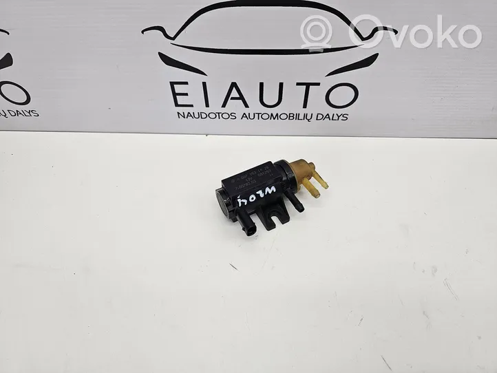 Mercedes-Benz C W204 Solenoīda vārsts A0071531428