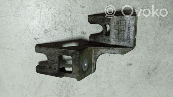 Renault Scenic II -  Grand scenic II Gear shift cable bracket 