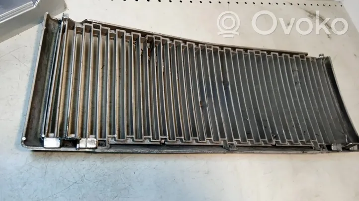 Volvo 850 Grille de calandre avant 