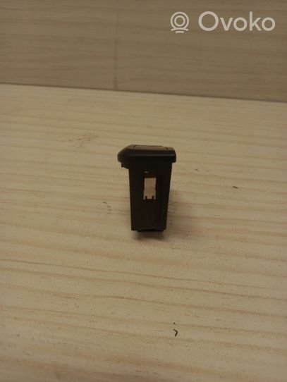 Audi A4 S4 B8 8K Hazard light switch 