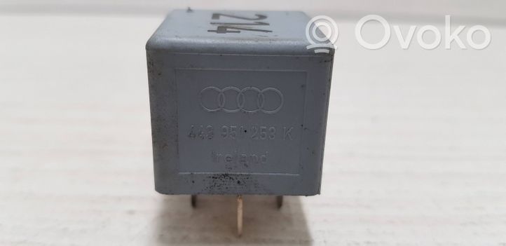 Audi A8 S8 D2 4D Other relay 443951253K