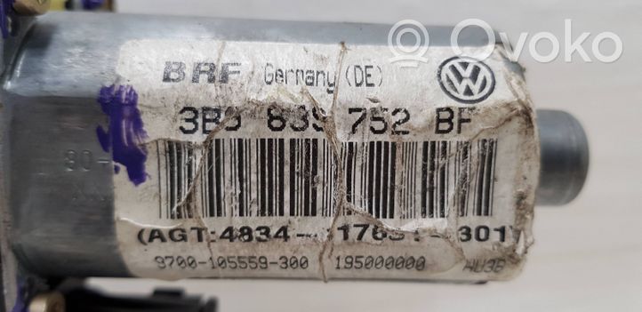 Volkswagen PASSAT B5.5 Silniczek podnoszenia szyby drzwi tylnych 3B0839752BF