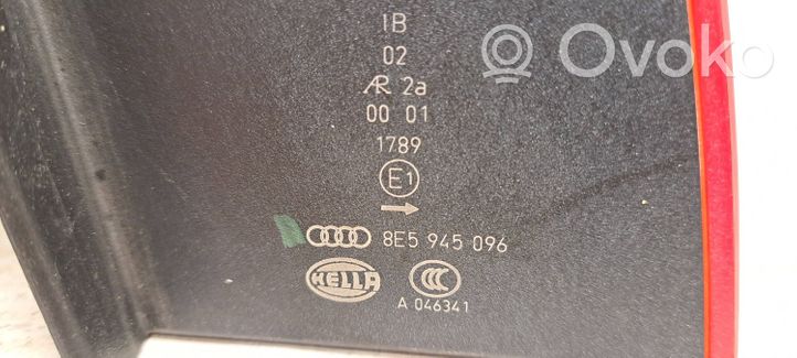 Audi A4 S4 B7 8E 8H Feux arrière / postérieurs 8E5945096