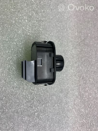 Porsche Cayenne (9PA) Wing mirror switch 7L5959565