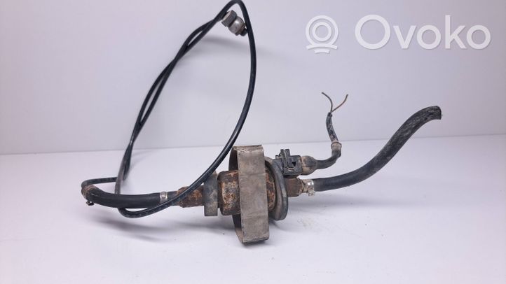 Audi A8 S8 D2 4D Kraftstoffpumpe Dosierpumpe Standheizung Webasto 89372A