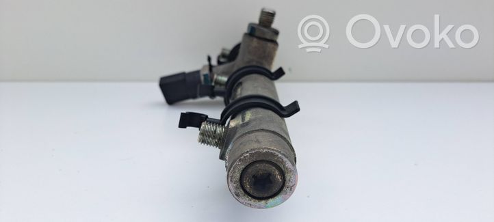 Audi A6 S6 C6 4F Tuyau de conduite principale de carburant 0281002691