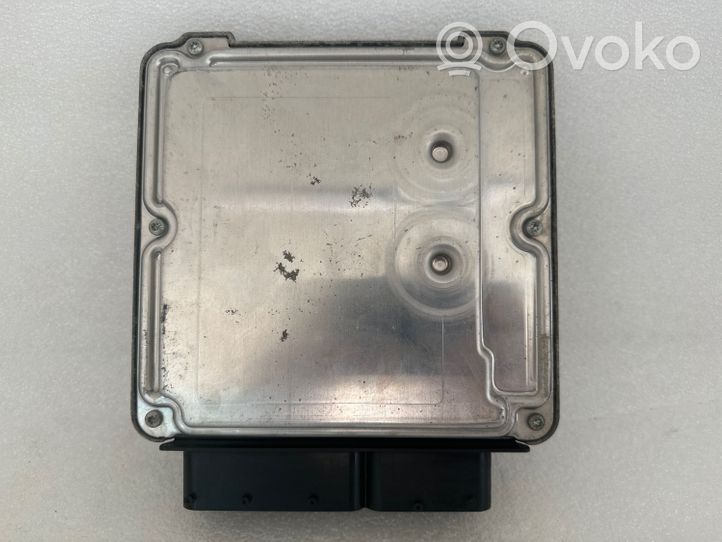 Volkswagen Touareg I Calculateur moteur ECU 070906016BL