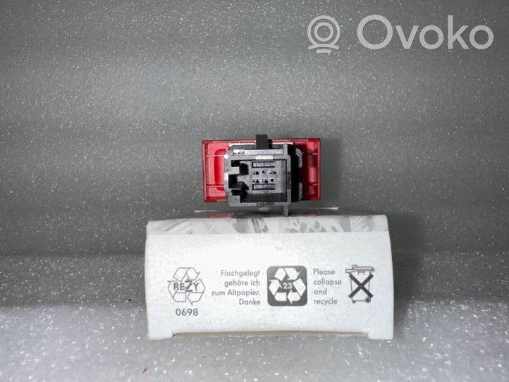 Volkswagen Multivan T5 Hazard light switch 5N0953509A