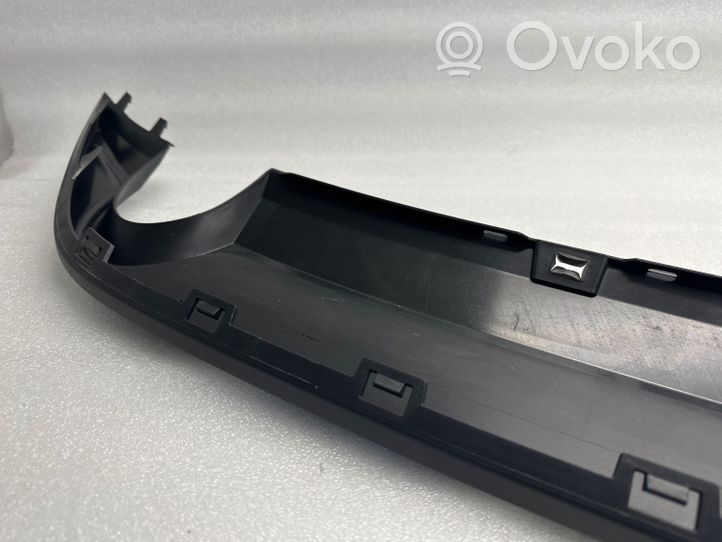 Volkswagen Golf VII Rivestimento della parte inferiore del paraurti posteriore 5G6807568B