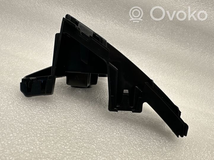 Volkswagen Golf VII Rivestimento del pannello parte angolare del paraurti posteriore 5G6807393A