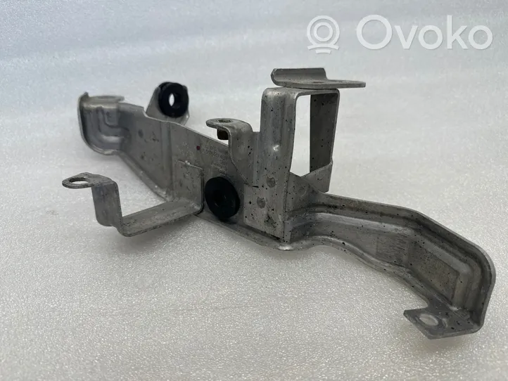 Audi A8 S8 D3 4E Support de filtre à huile 4E0422495B