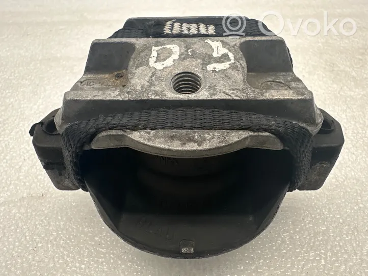 Audi A8 S8 D3 4E Supporto di montaggio del motore 4E0399151AP