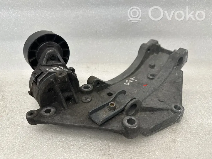 Volvo V50 Soporte de montaje del motor (Usadas) 9650034280