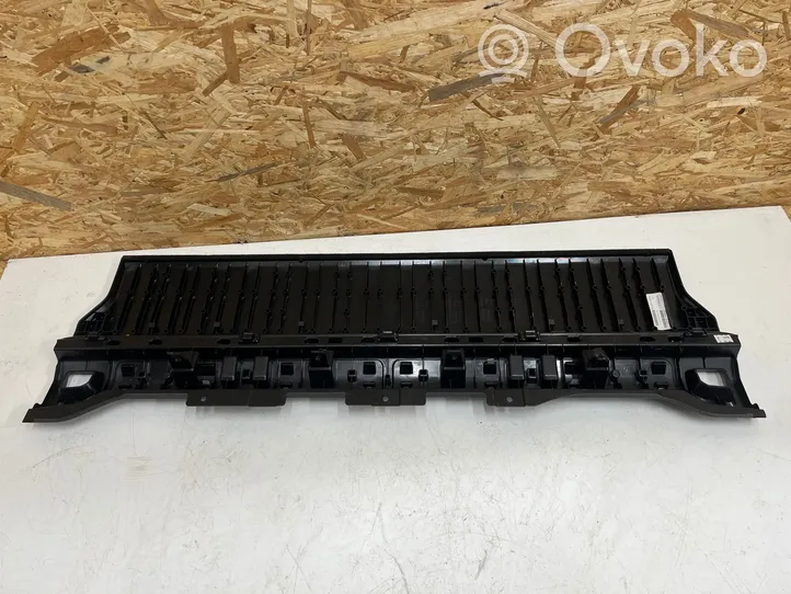 BMW X5 G05 Tailgate trim 7438172