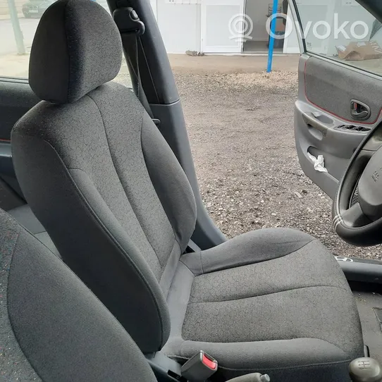 Hyundai Accent Priekinė vairuotojo sėdynė 