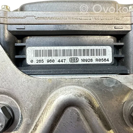 BMW 5 F10 F11 ABS-pumppu 6852808