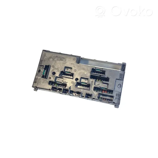 BMW 5 F10 F11 Fuse module 9252815