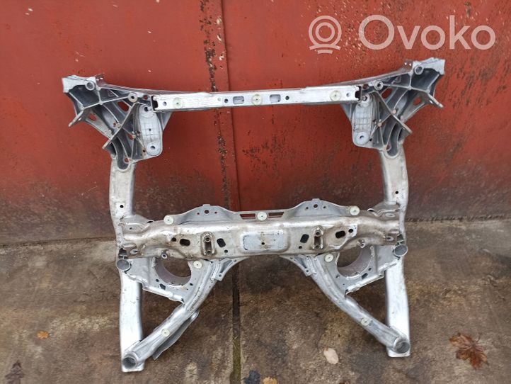 BMW 5 G30 G31 Etuapurunko 6861106