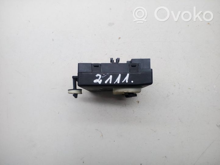 Audi A4 S4 B8 8K Oven ohjainlaite/moduuli 8K0959793C