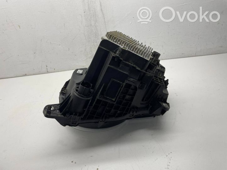 Land Rover Defender Phare frontale L8B213W029EF