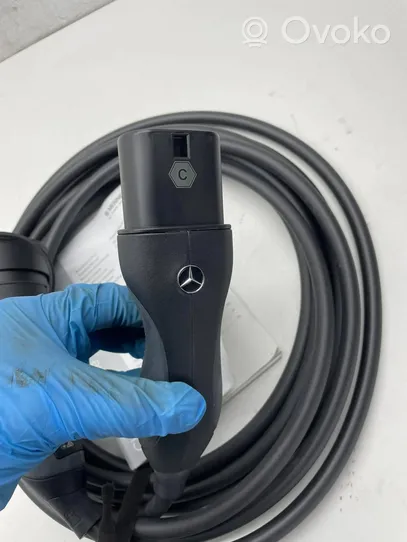 Mercedes-Benz EQC Kabel do ładowania samochodu elektrycznego A0005832405