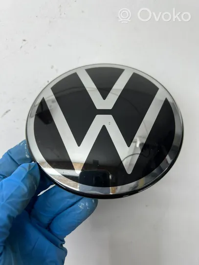 Volkswagen Golf VIII Mostrina con logo/emblema della casa automobilistica 5H0853601M