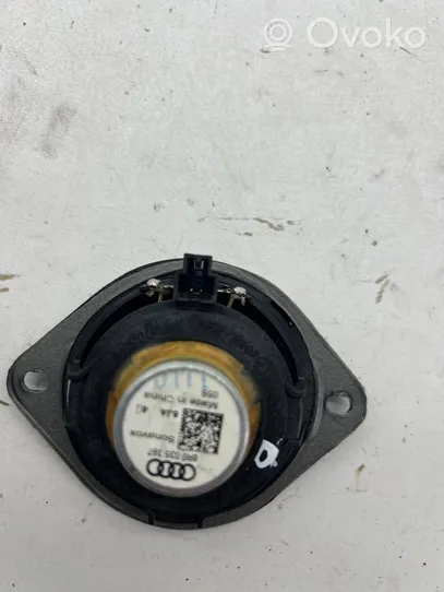 Audi A4 S4 B8 8K Garsiakalbis panelėje 8r0035397