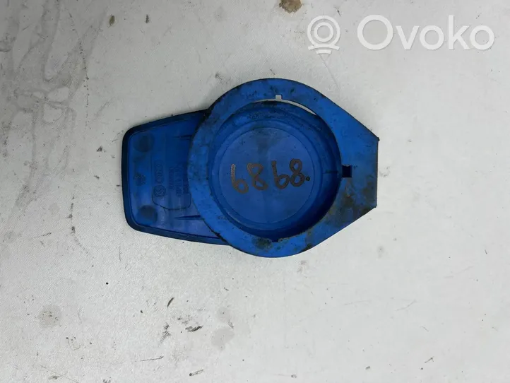 Audi A6 S6 C6 4F Tubo riempimento della vaschetta del liquido lavavetri 8d0955455