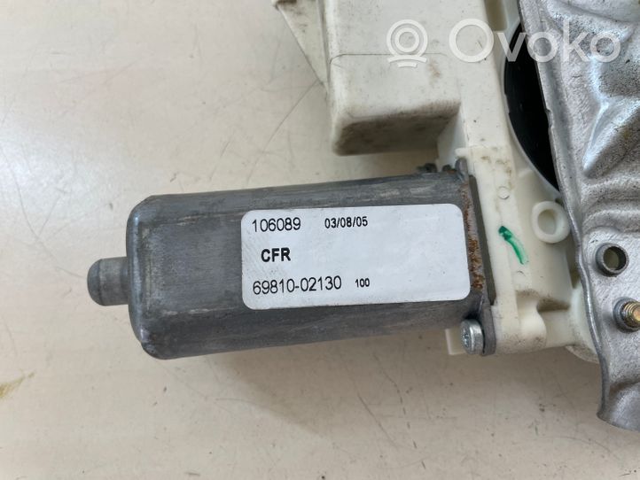 Toyota Corolla E120 E130 Elektryczny podnośnik szyby drzwi 6981002130