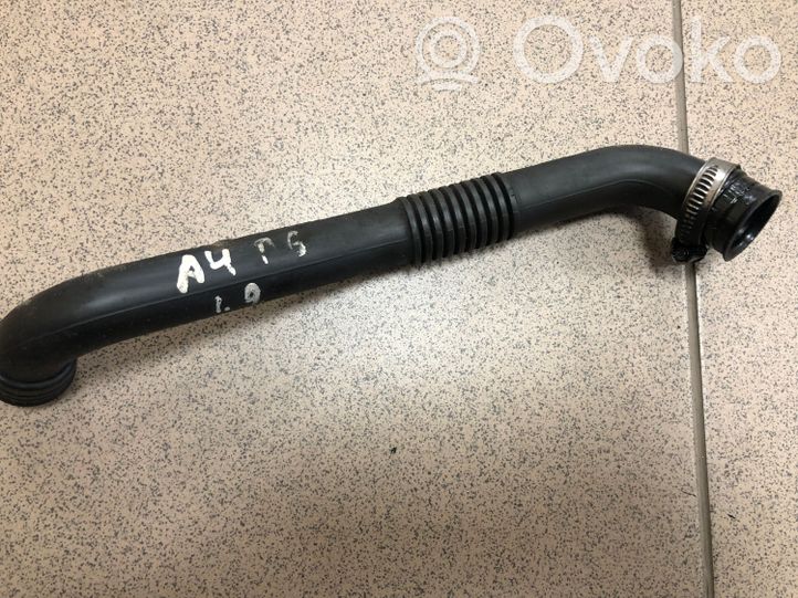 PX0446097 Audi A4 S4 B6 8E 8H Entlüftungsschlauch, 4.99 € | RRR