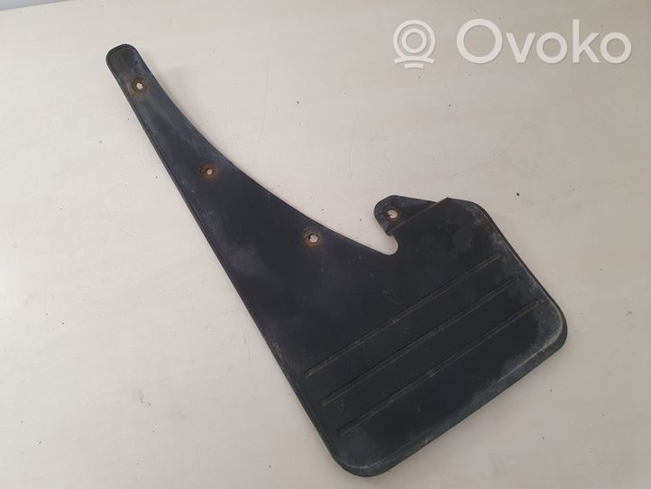 Opel Frontera B Front mudguard 97144516